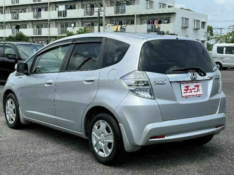 FIT HYBRID