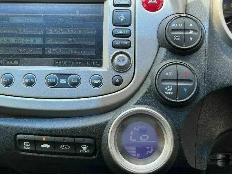 FIT HYBRID