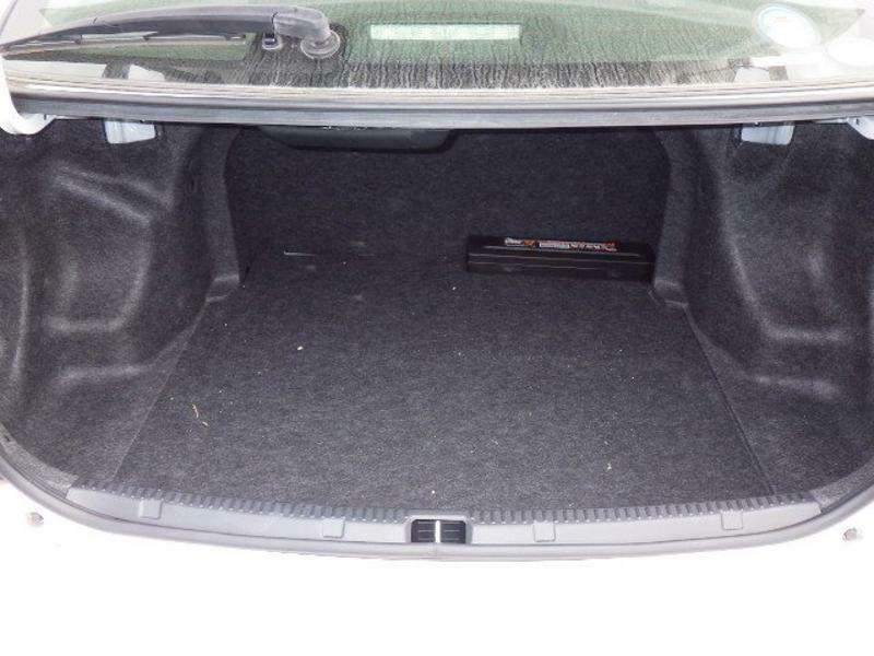 COROLLA AXIO