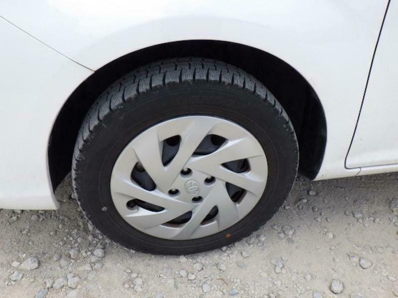 COROLLA AXIO