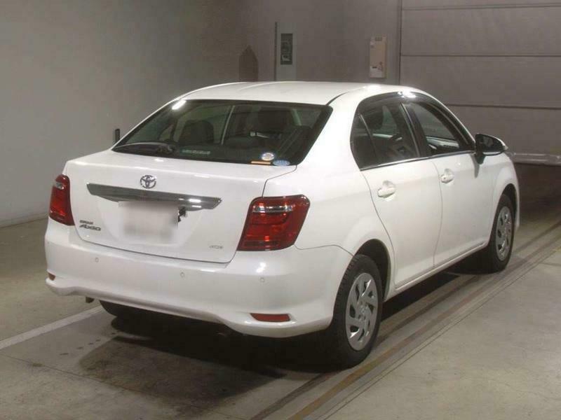 COROLLA AXIO