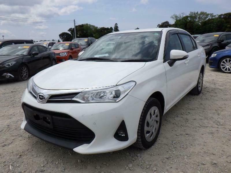 COROLLA AXIO