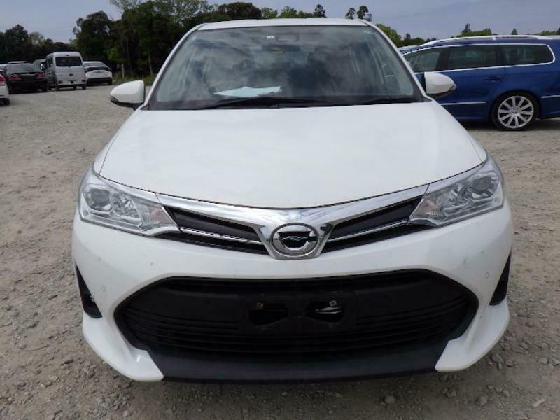 COROLLA AXIO