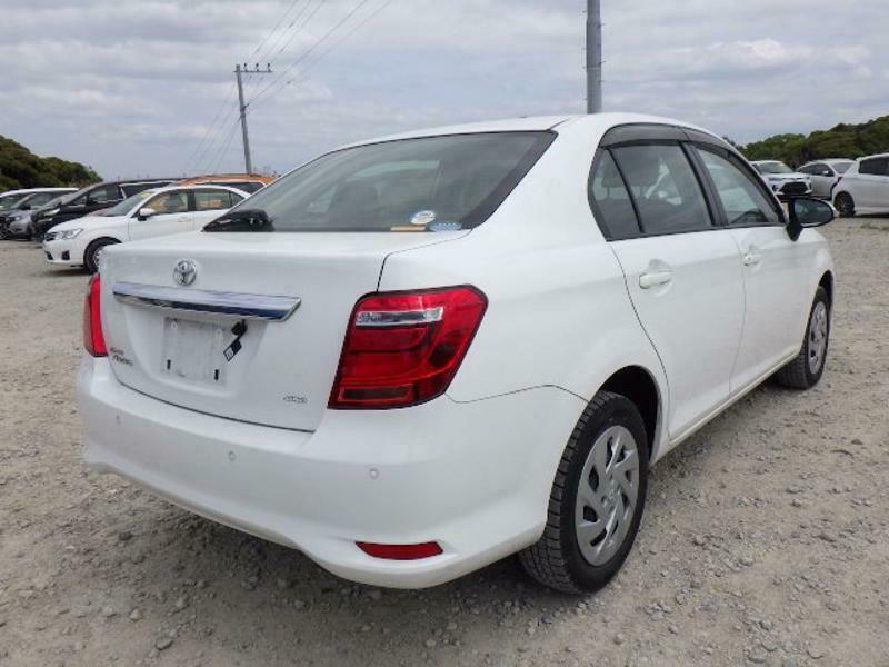 COROLLA AXIO