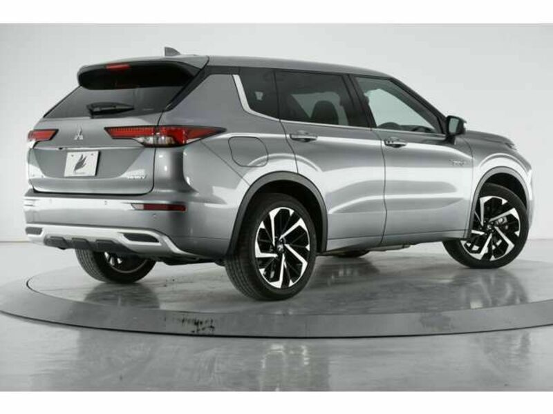 OUTLANDER PHEV
