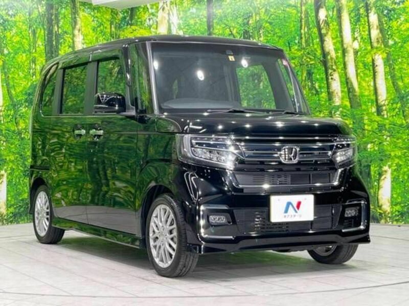 N BOX CUSTOM