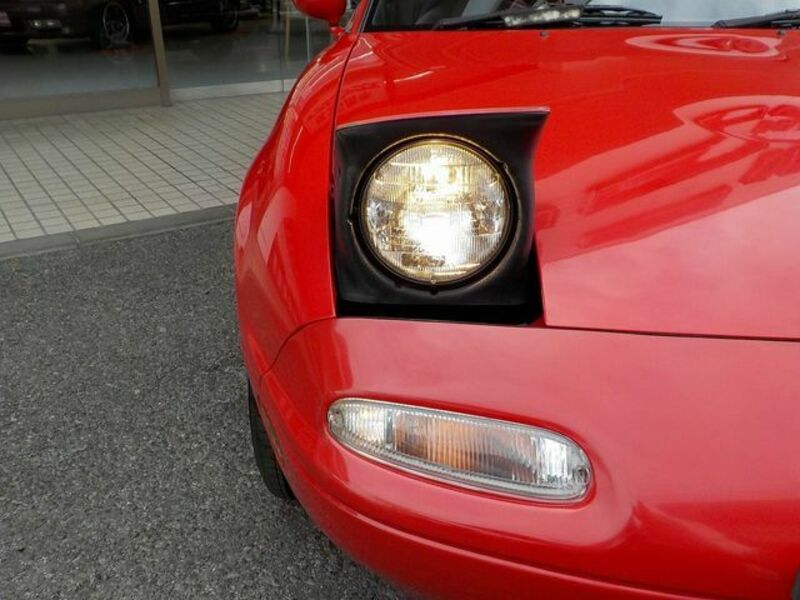EUNOS ROADSTER