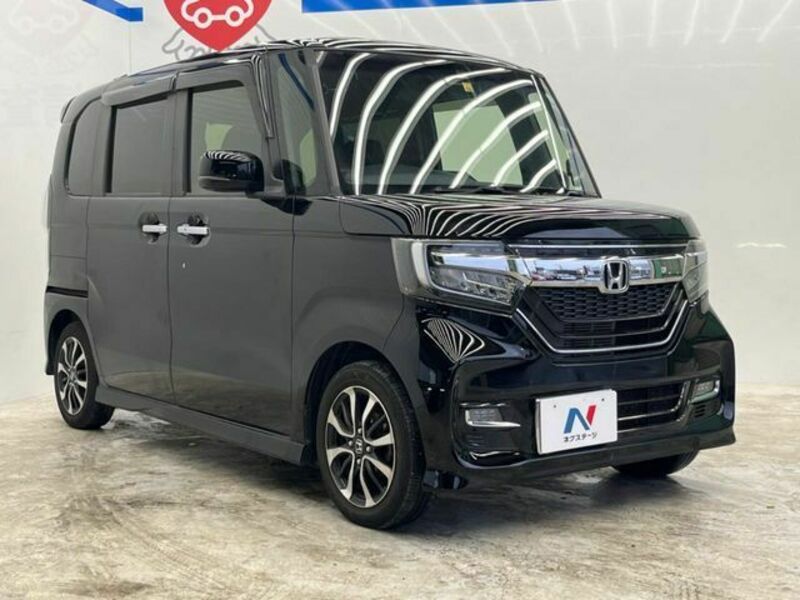 N BOX CUSTOM