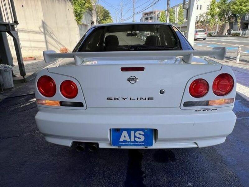 SKYLINE