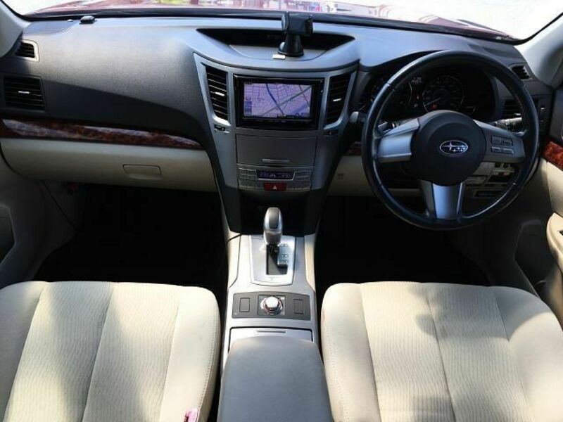 LEGACY OUTBACK