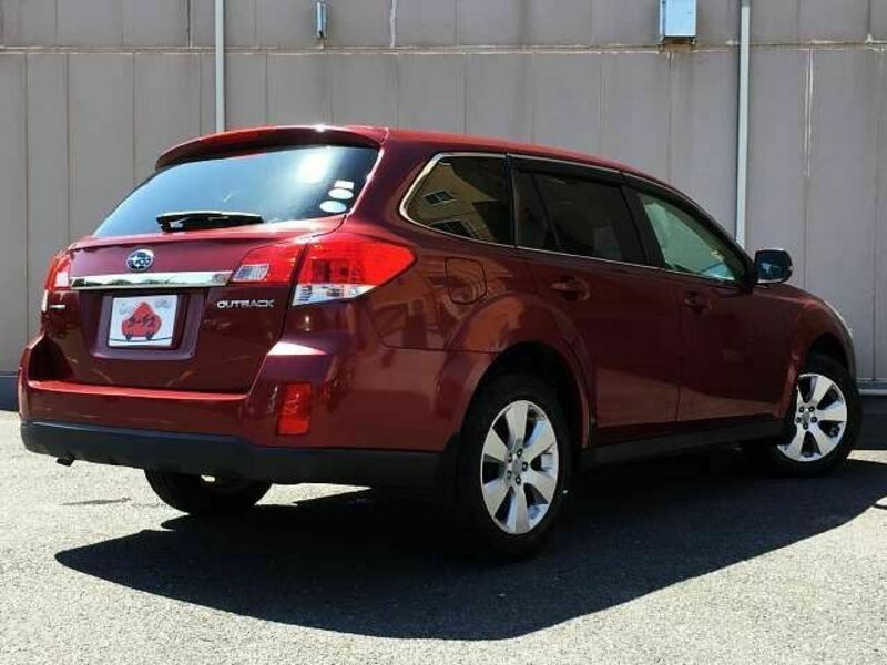 LEGACY OUTBACK
