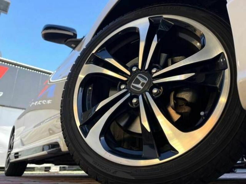 CR-Z