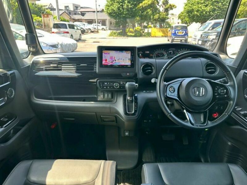 N BOX