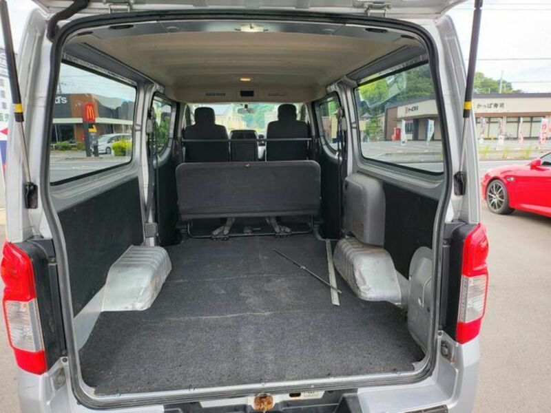 NV350 CARAVAN
