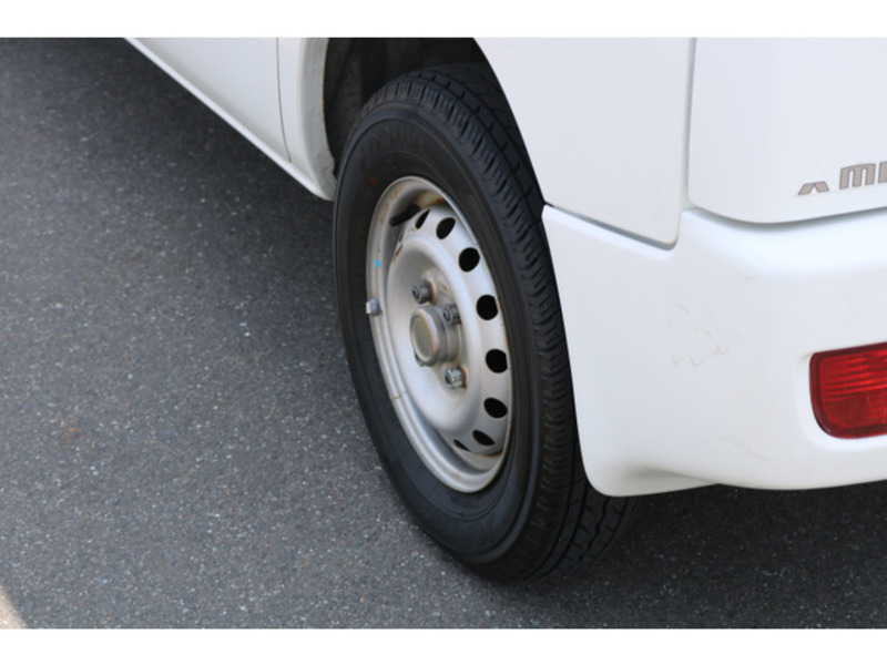 MINICAB VAN