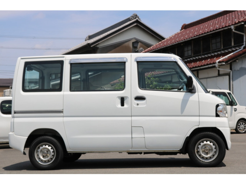 MINICAB VAN