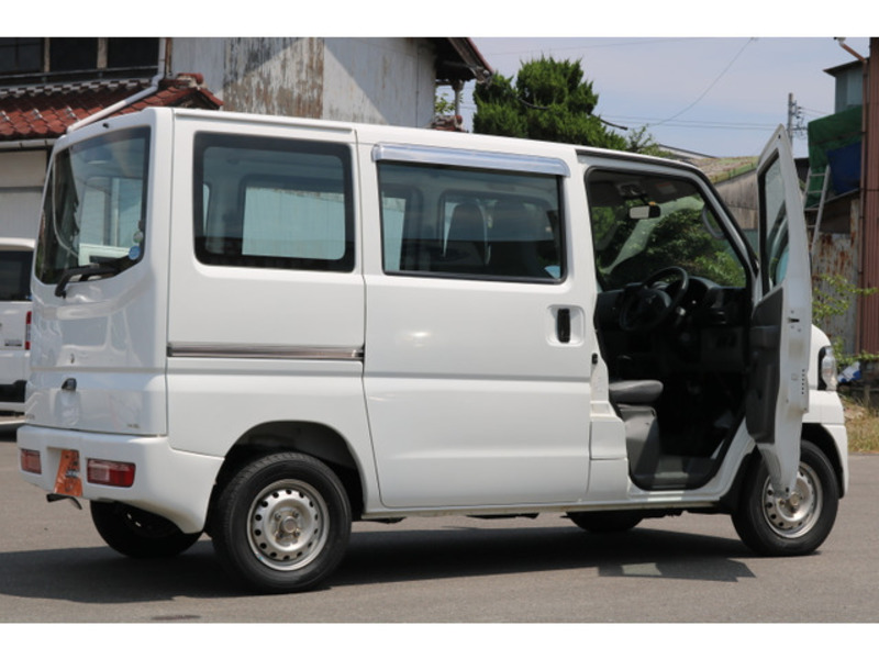 MINICAB VAN