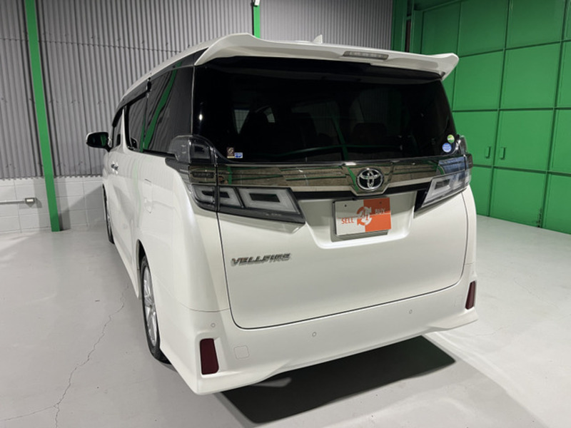 VELLFIRE