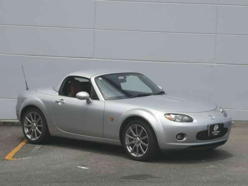 ROADSTER