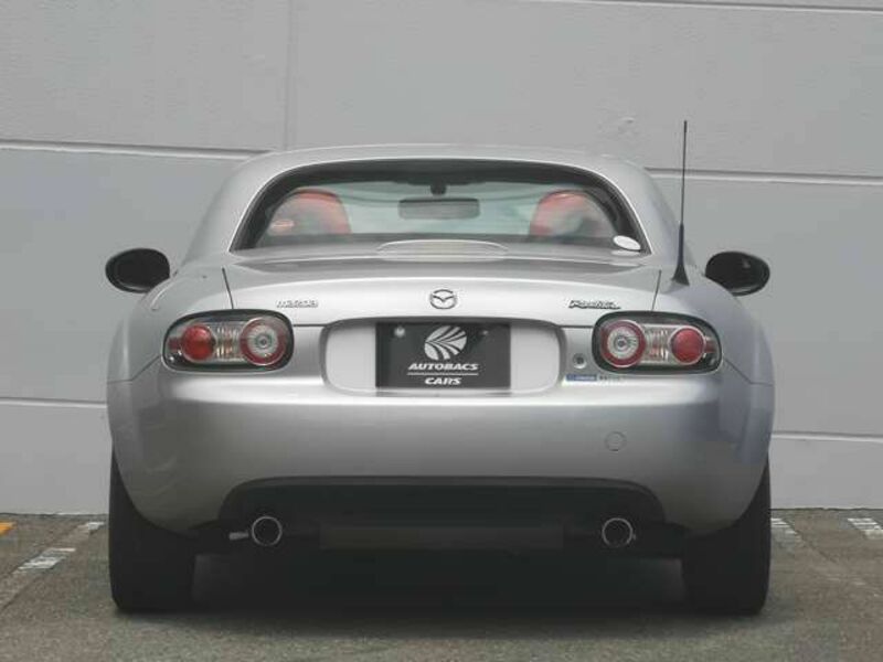 ROADSTER