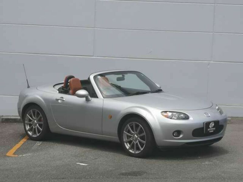 ROADSTER