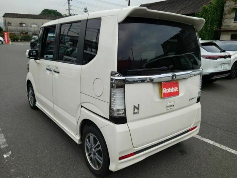 N BOX CUSTOM