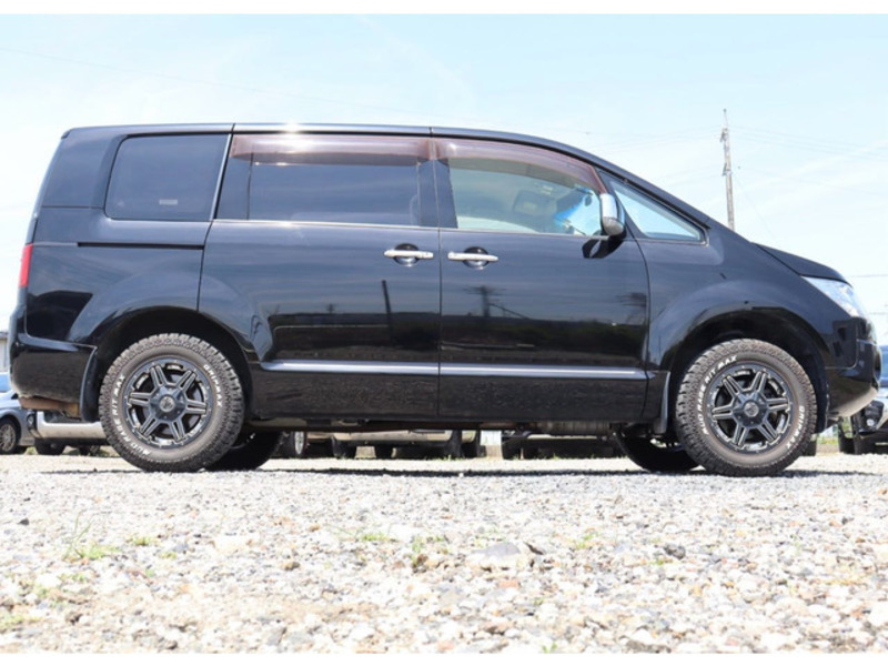 DELICA D5