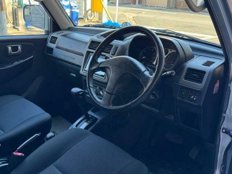 PAJERO MINI