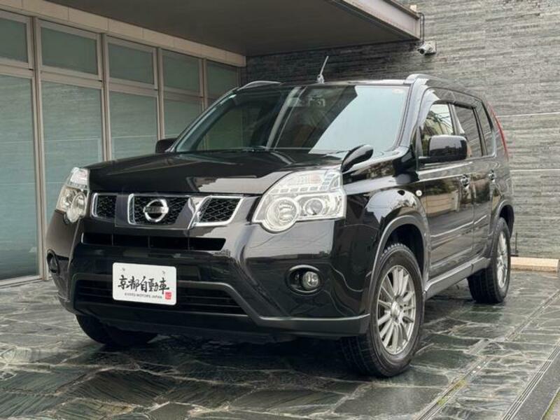 X-TRAIL-0