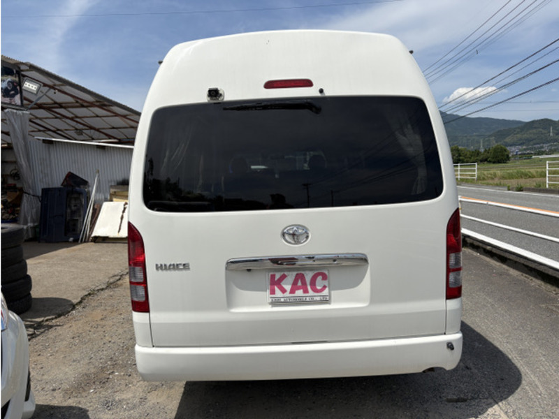HIACE VAN