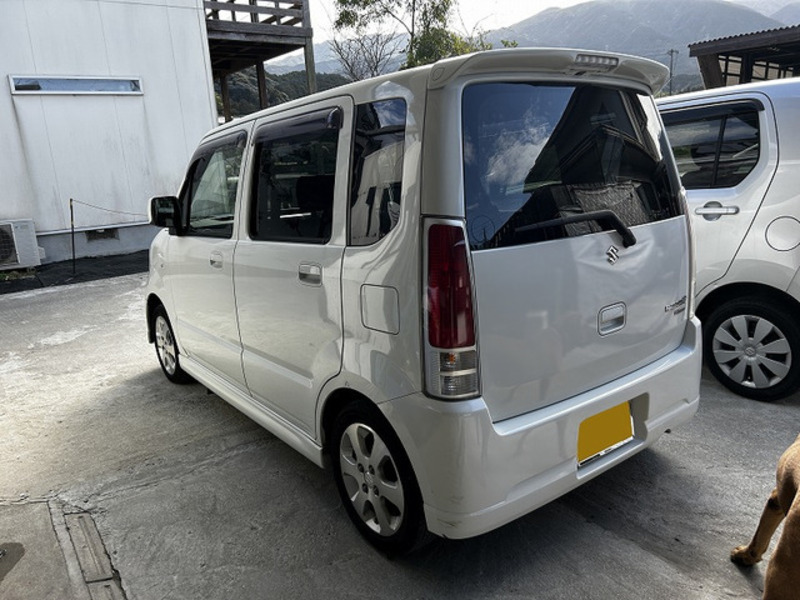 WAGON R