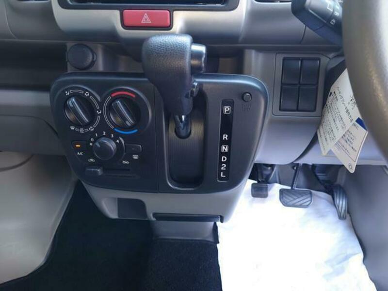 CLIPPER VAN