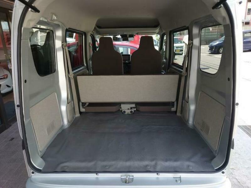 CLIPPER VAN