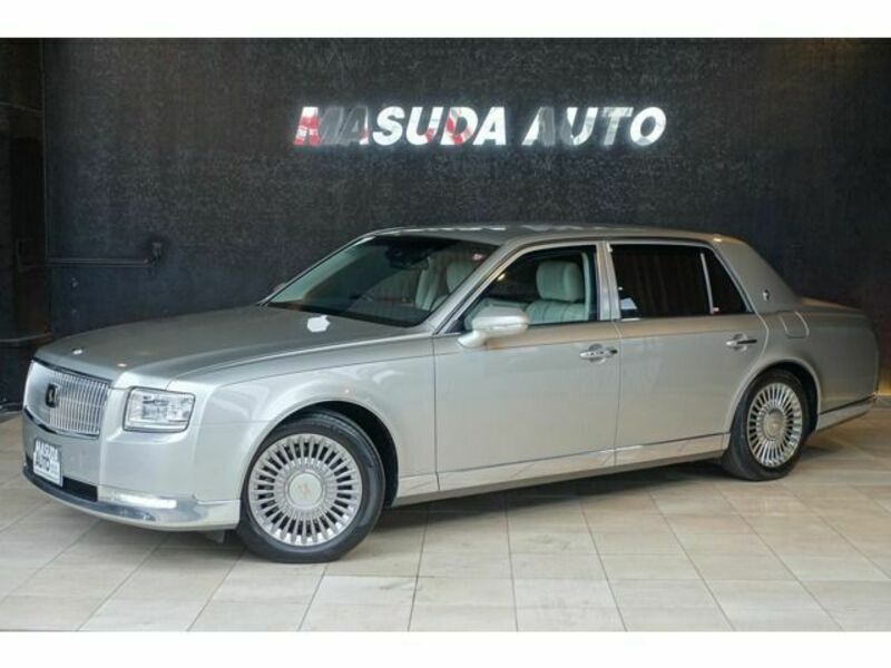TOYOTA CENTURY