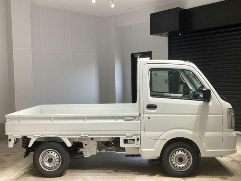 CLIPPER TRUCK