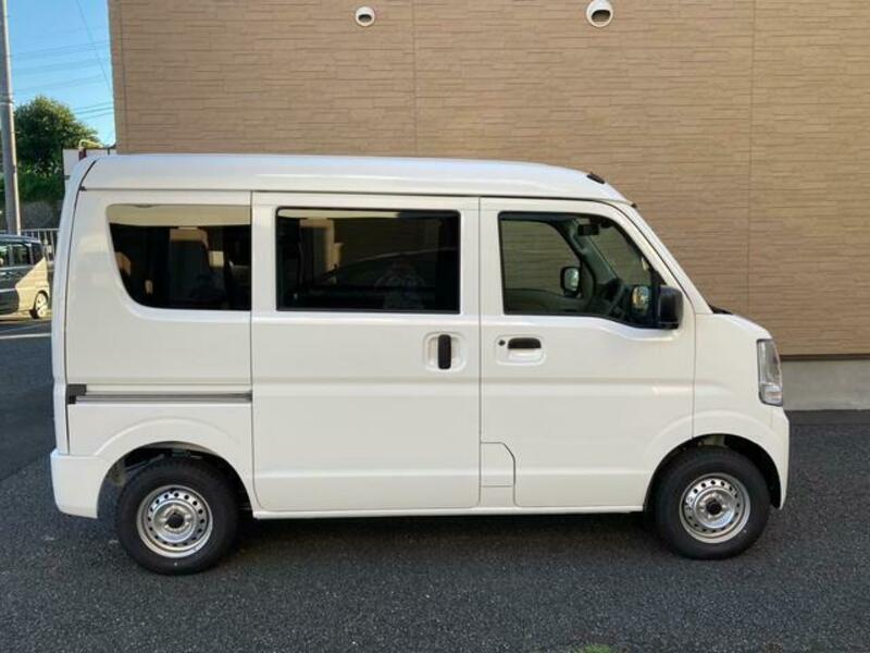 CLIPPER VAN