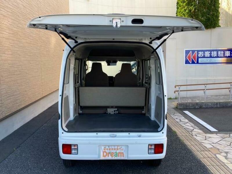 CLIPPER VAN