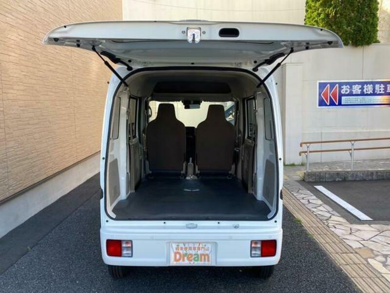 CLIPPER VAN