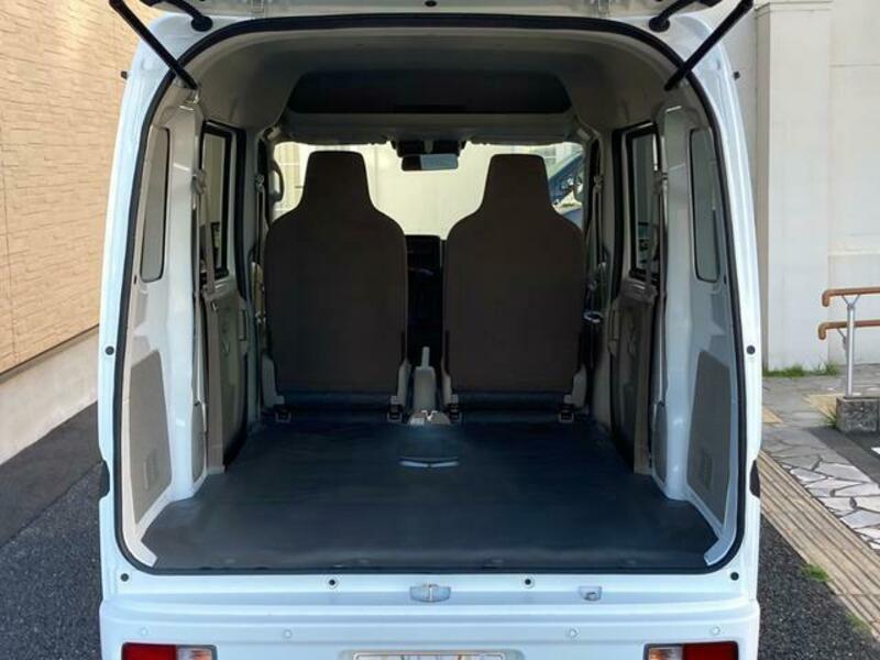 CLIPPER VAN