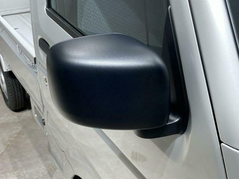 CLIPPER TRUCK