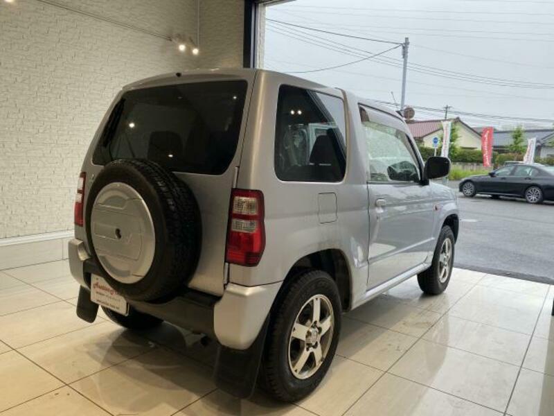 PAJERO MINI
