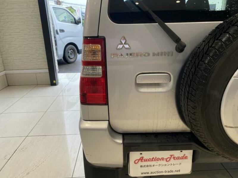 PAJERO MINI