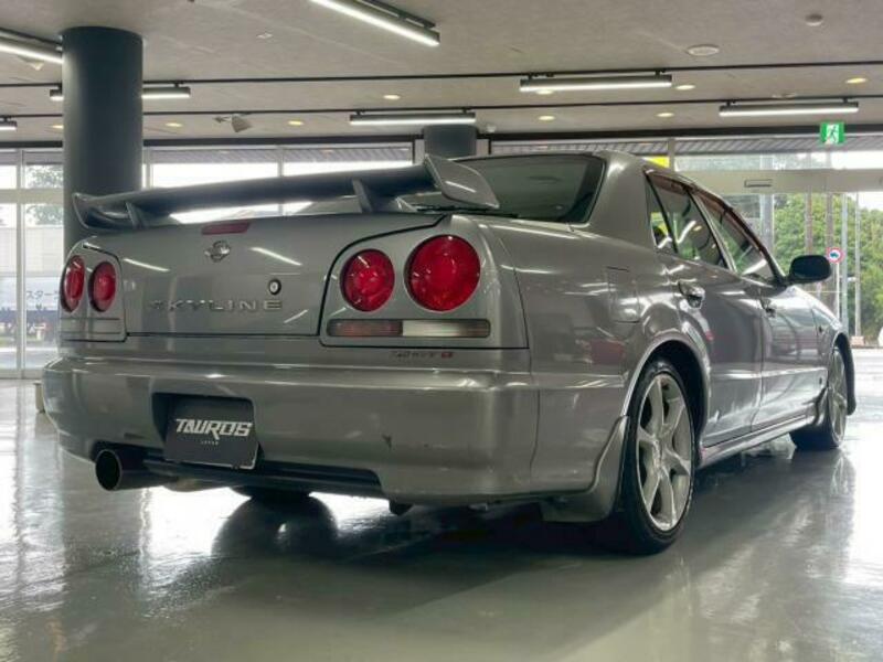 SKYLINE
