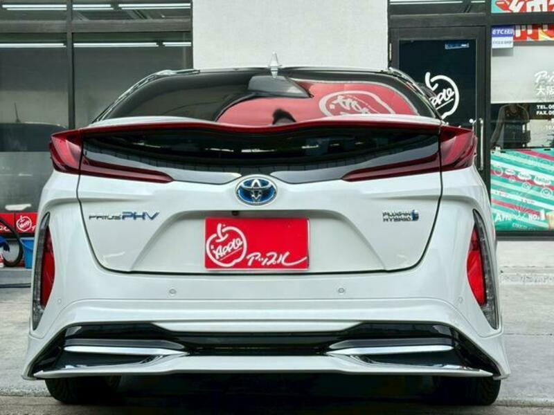 PRIUS PHV
