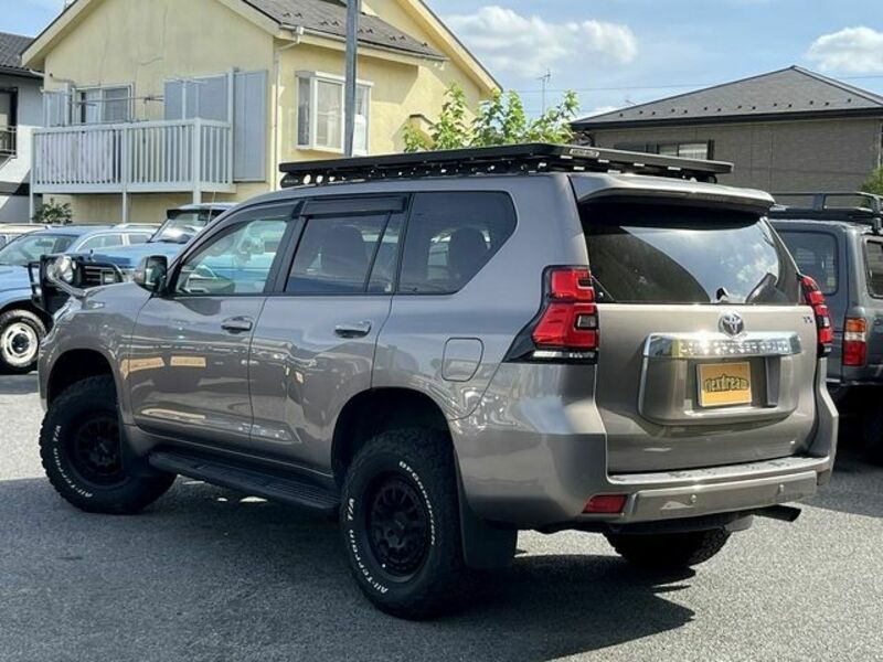 LAND CRUISER PRADO