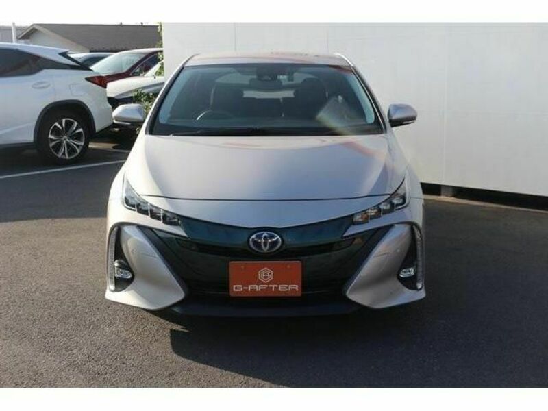 PRIUS PHV