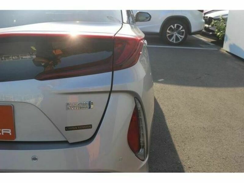 PRIUS PHV