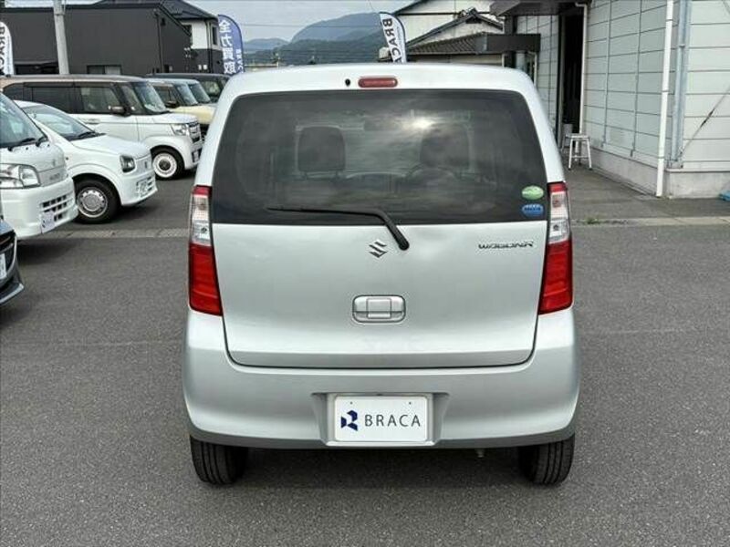 WAGON R