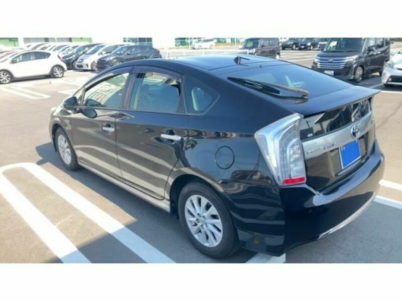 PRIUS PHV