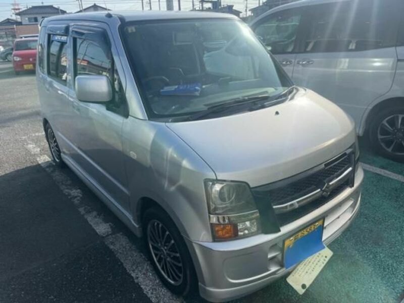 WAGON R